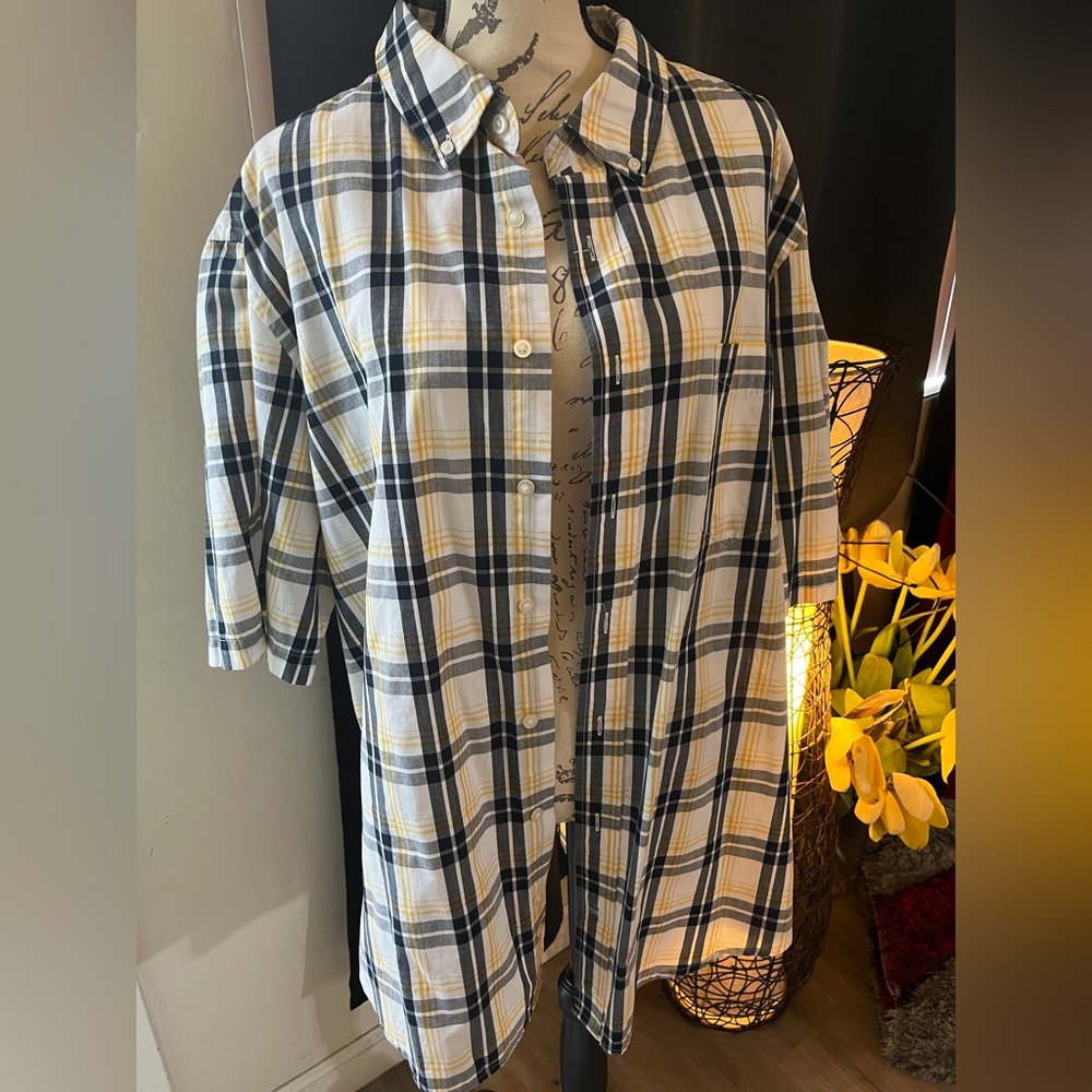 George buttondown - Picture 1 of 2